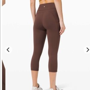 Invigorate High Rise Crop 19”